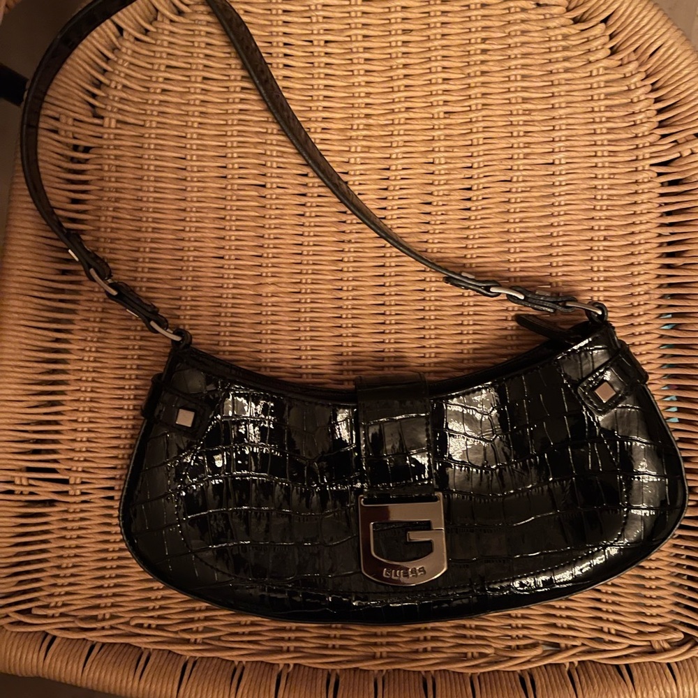 Guess Y2K Vintage Chrome Croc Embossed Glossy Buckle Black Shoulder Bag